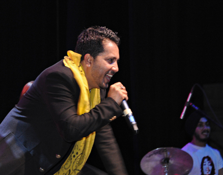 Mika Singh Rocks San Jose Civic Center